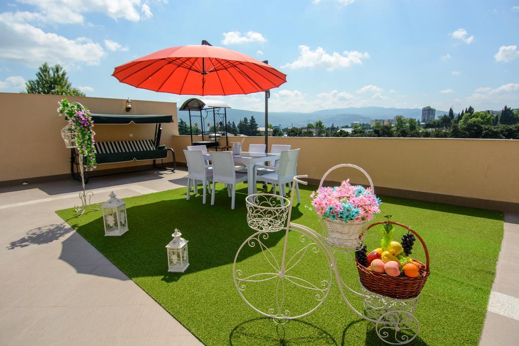 Apart Hotel MX Tbilisi Buitenkant foto