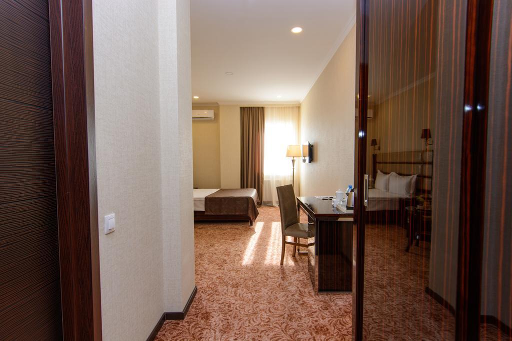 Apart Hotel MX Tbilisi Buitenkant foto