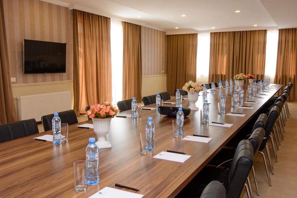 Apart Hotel MX Tbilisi Buitenkant foto
