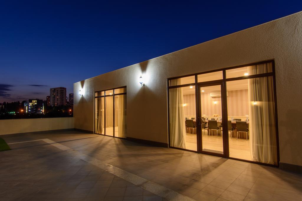 Apart Hotel MX Tbilisi Buitenkant foto