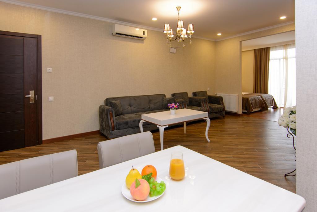 Apart Hotel MX Tbilisi Buitenkant foto