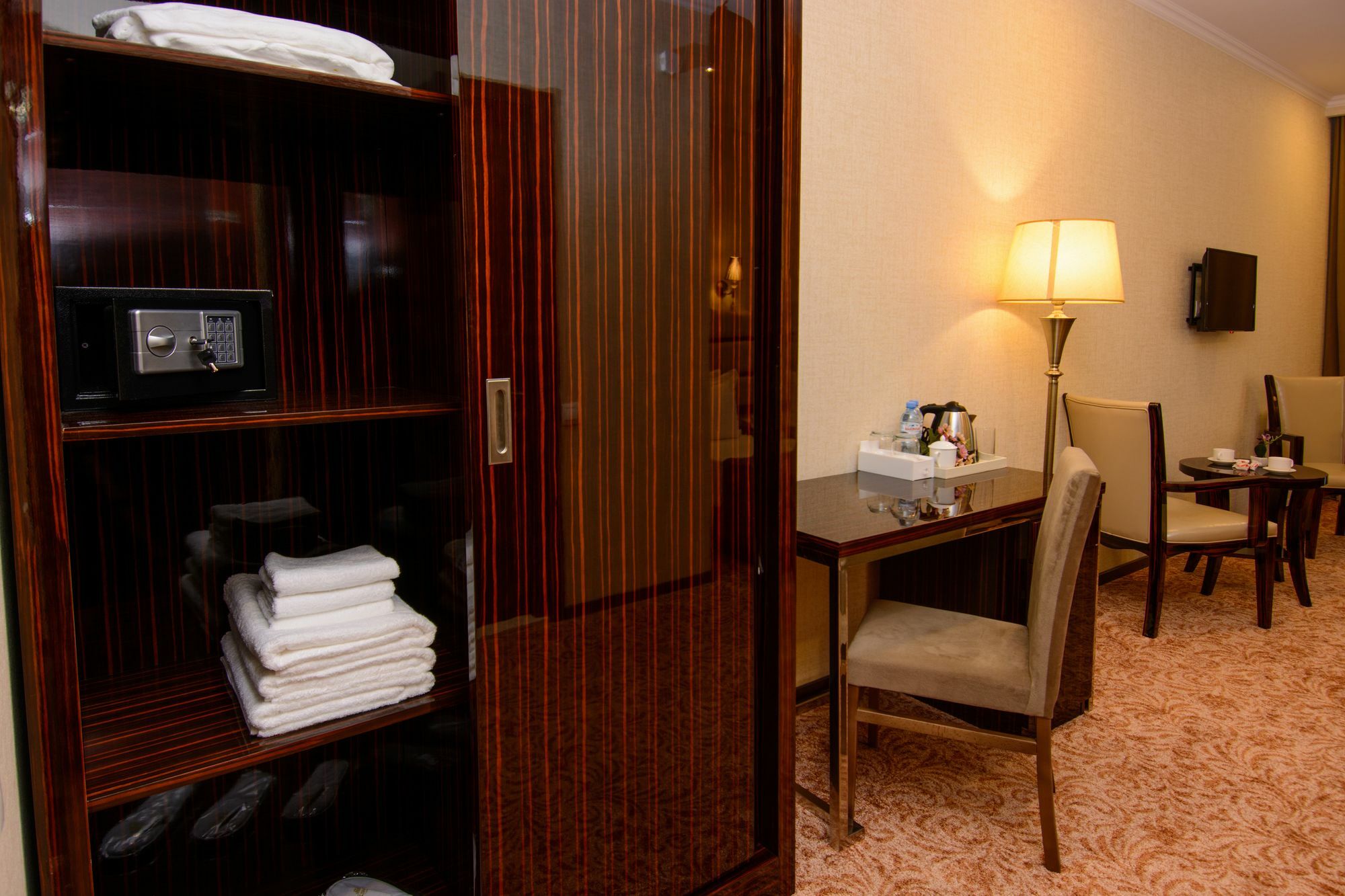 Apart Hotel MX Tbilisi Buitenkant foto